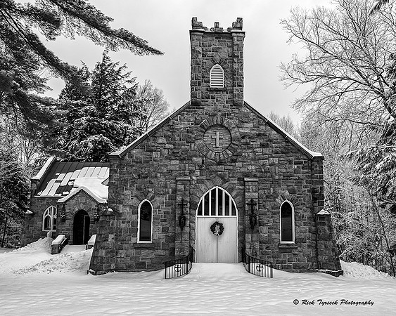 NYAdirondackEagleLakeClosedChurch4350-4352_2014