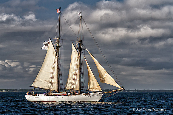 MassCapeCodMarthasVineyardSailing9529_2014