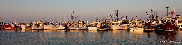MassCapeCodProvincetownPier9908_2012