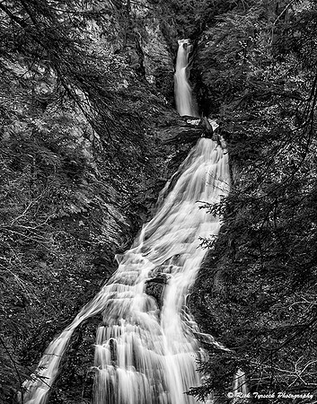 VTMossGlenFalls-Stowe1306B+W_2005
